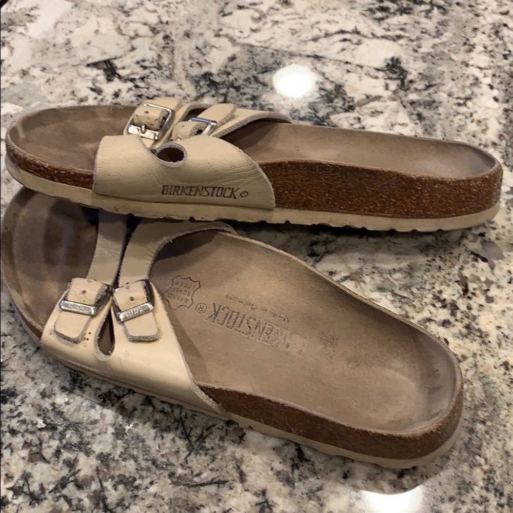 Cream Birkenstock’s